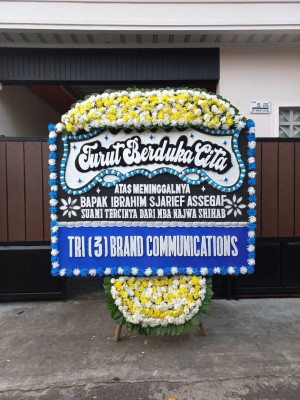 Papan Bunga Duka di Cerme